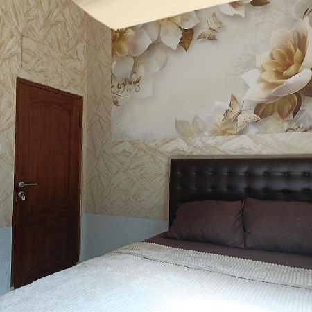 Unique Homestay 443 ยอกยาการ์ตา ภายนอก รูปภาพ